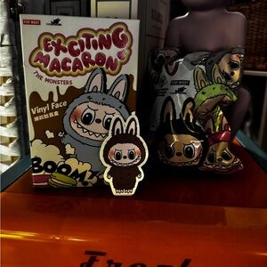 Exciting Macaron Toffee